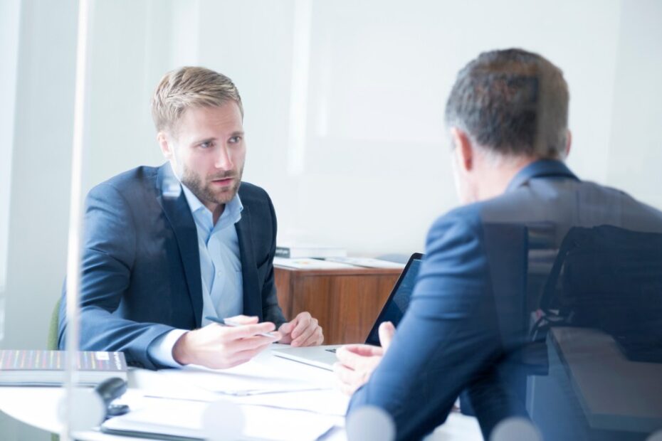 HR leader talking to the CEO